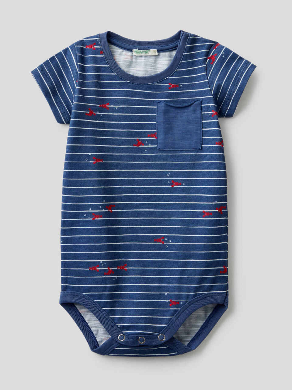 100% organic cotton bodysuit with pocket image number null