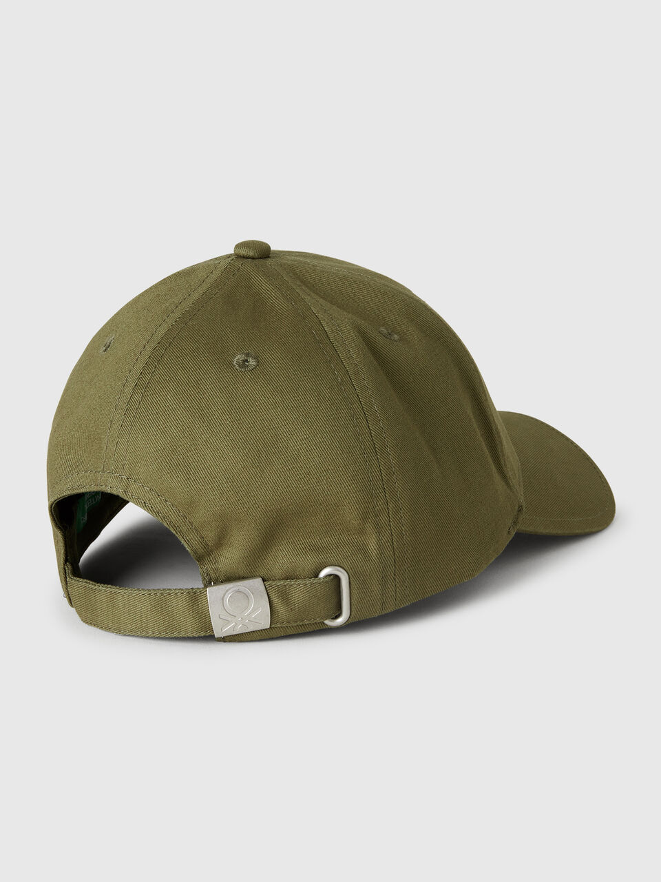 HAT Men image number 2