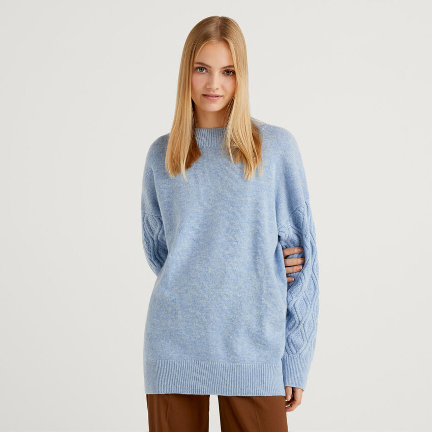 Turtleneck sweater with knit sleeves