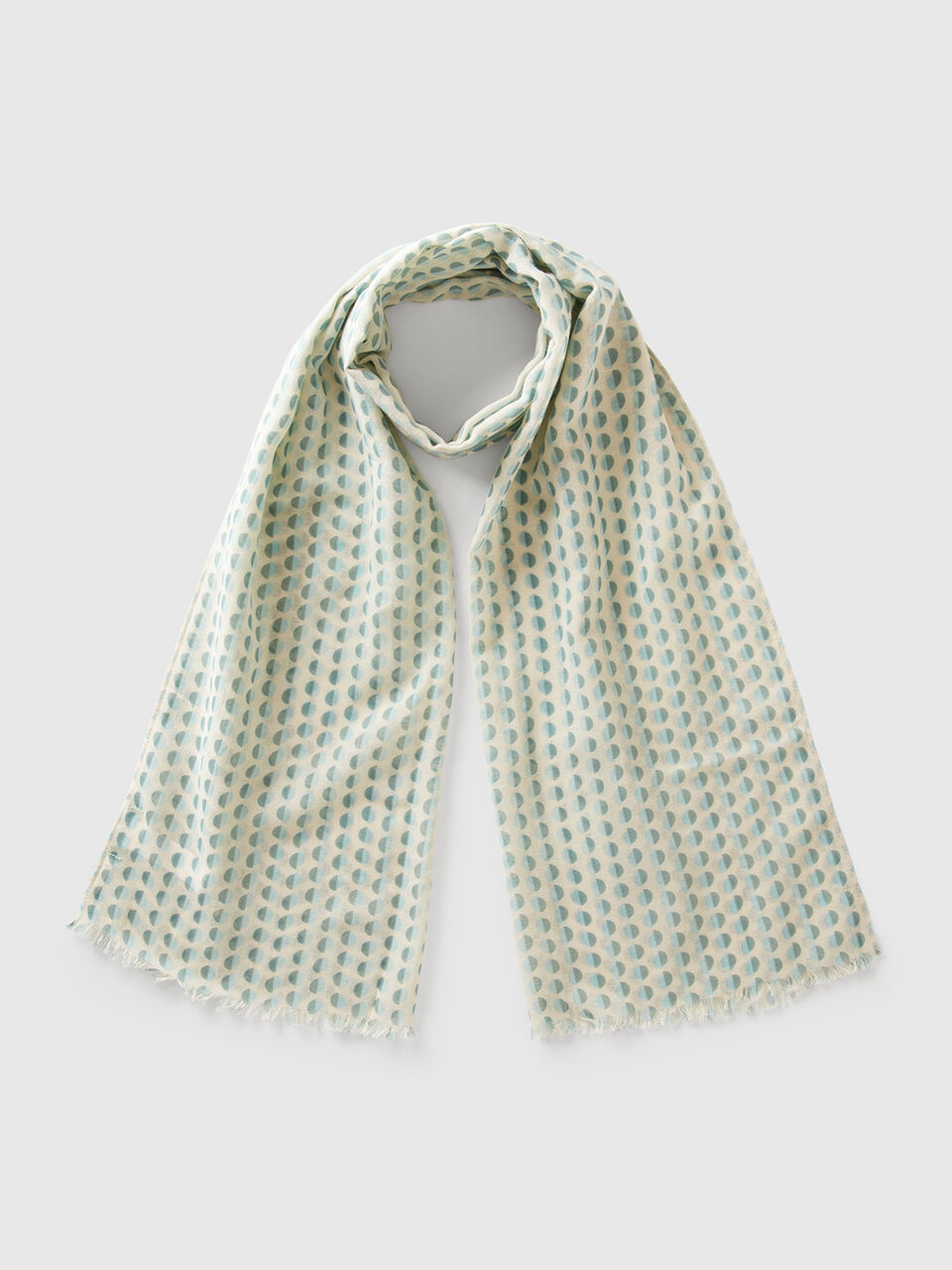 SCARF Women image number 1