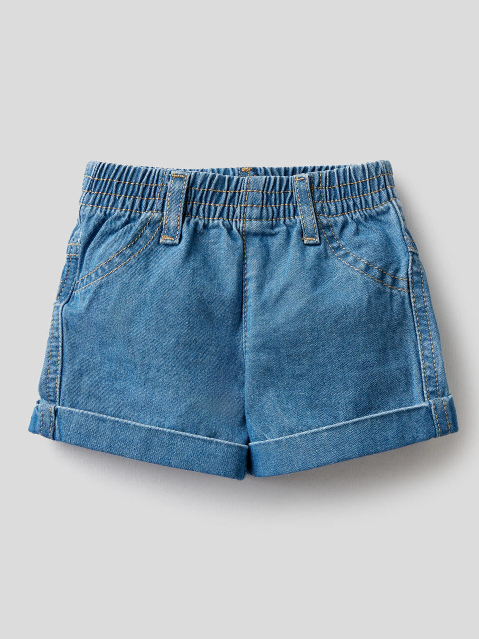 Shorts in 100% cotton denim image number null