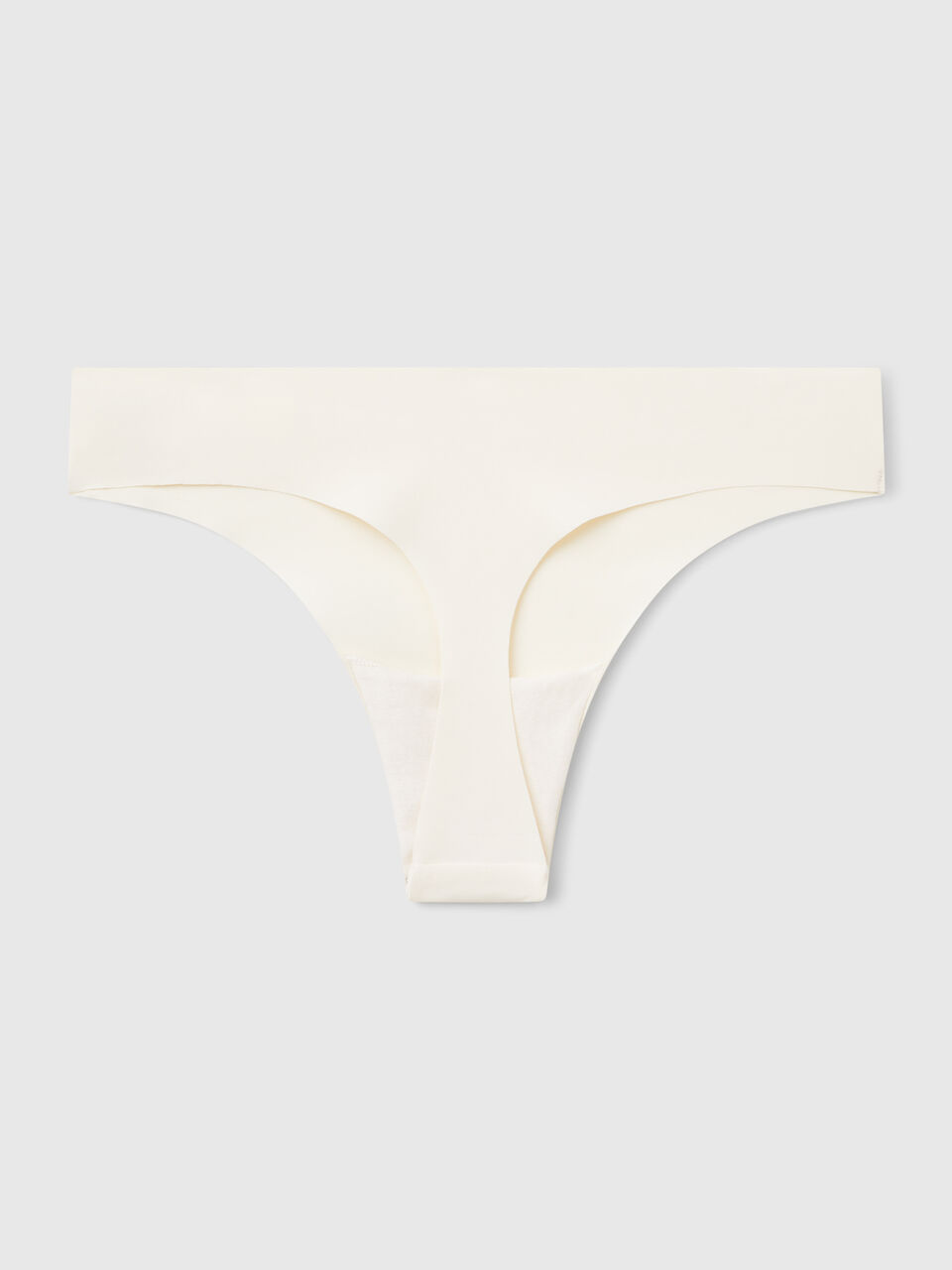 THONG Women image number 2
