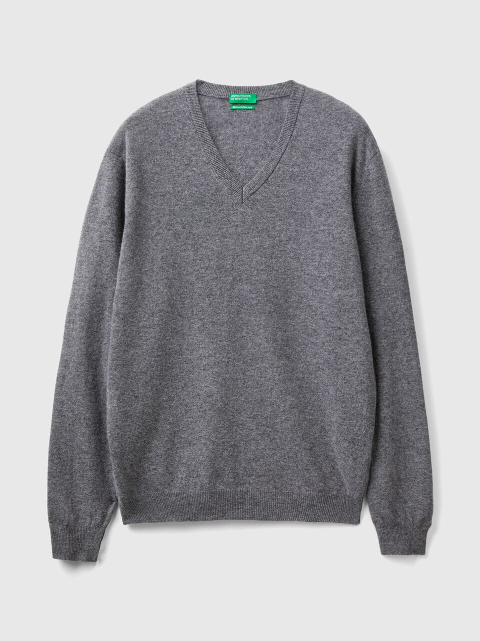 V NECK SWEATER L/S Men image number 1