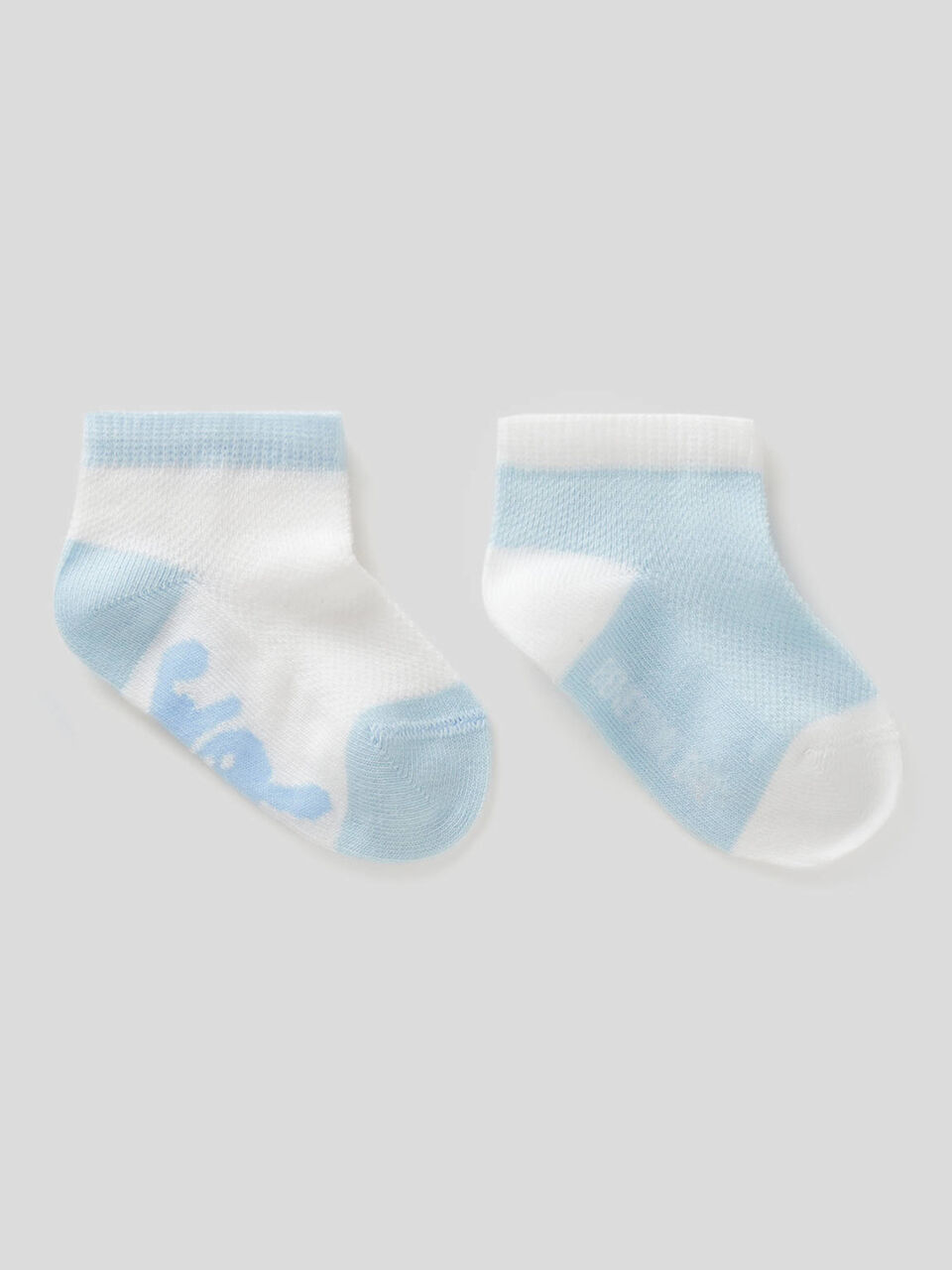 Two-tone sock set image number null
