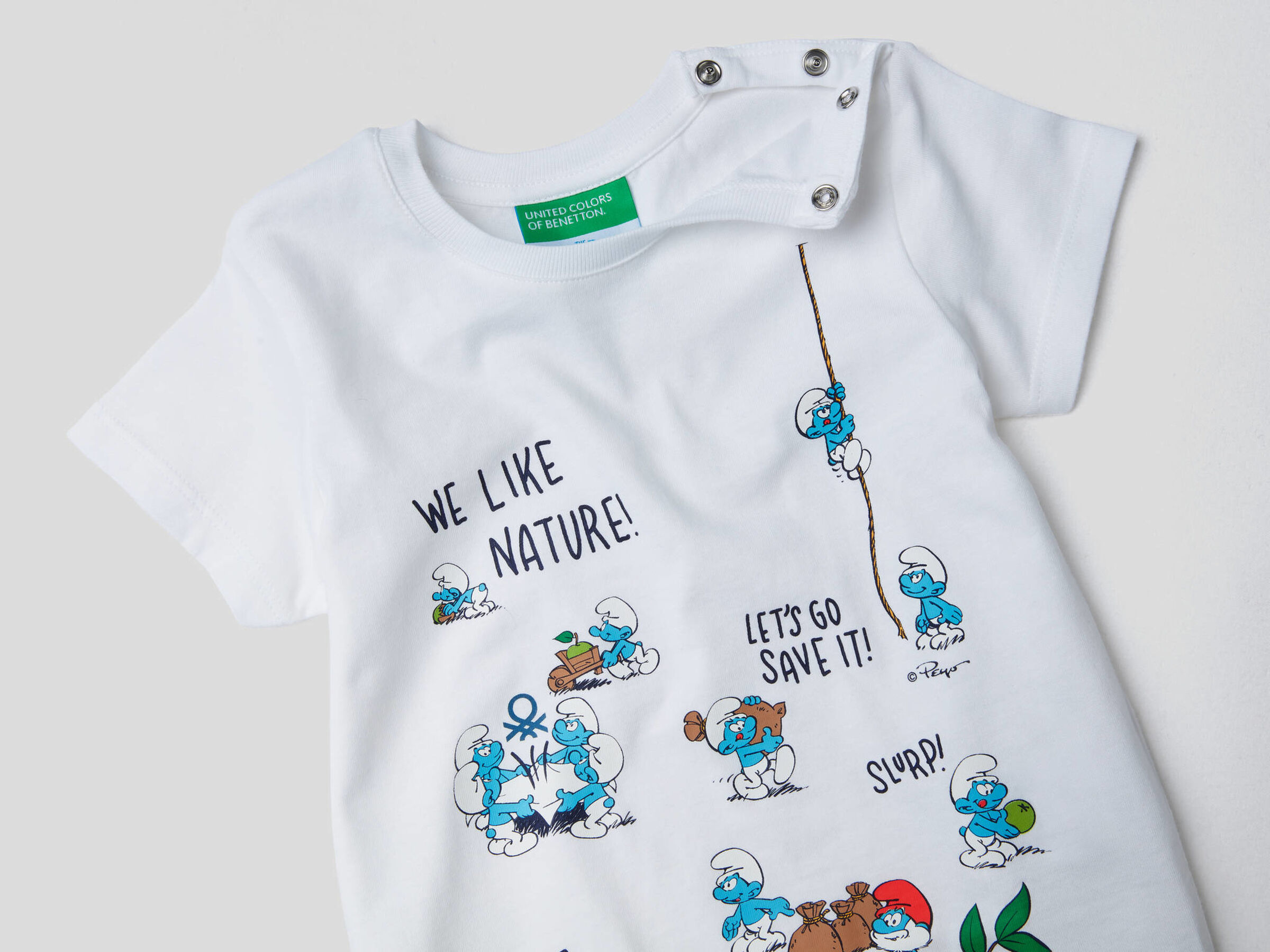 T-shirt with The Smurfs print image number null
