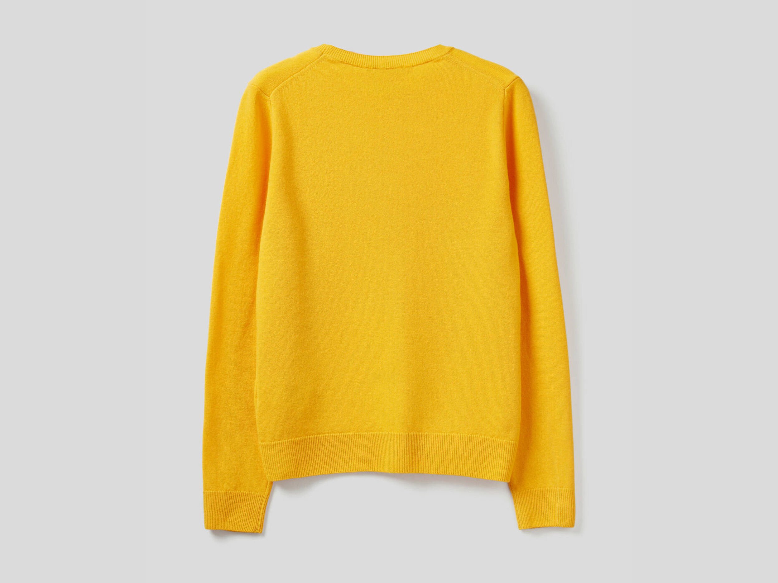 Yellow crew neck sweater in pure virgin