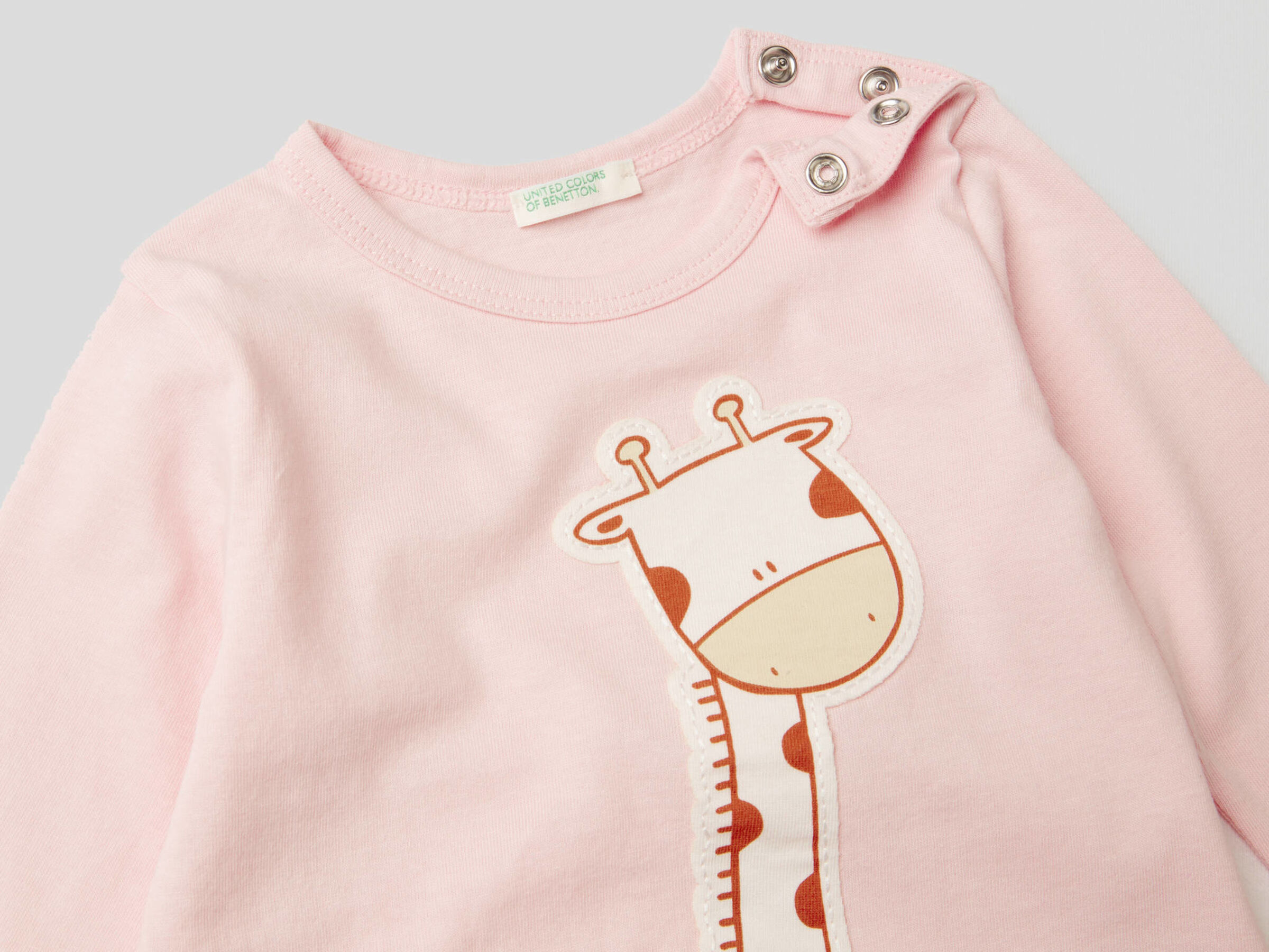 Set in pure organic cotton image number null