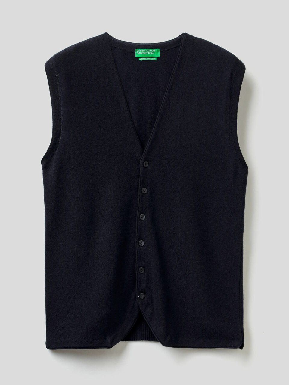 Vest in 100% Merino wool with buttons image number 1