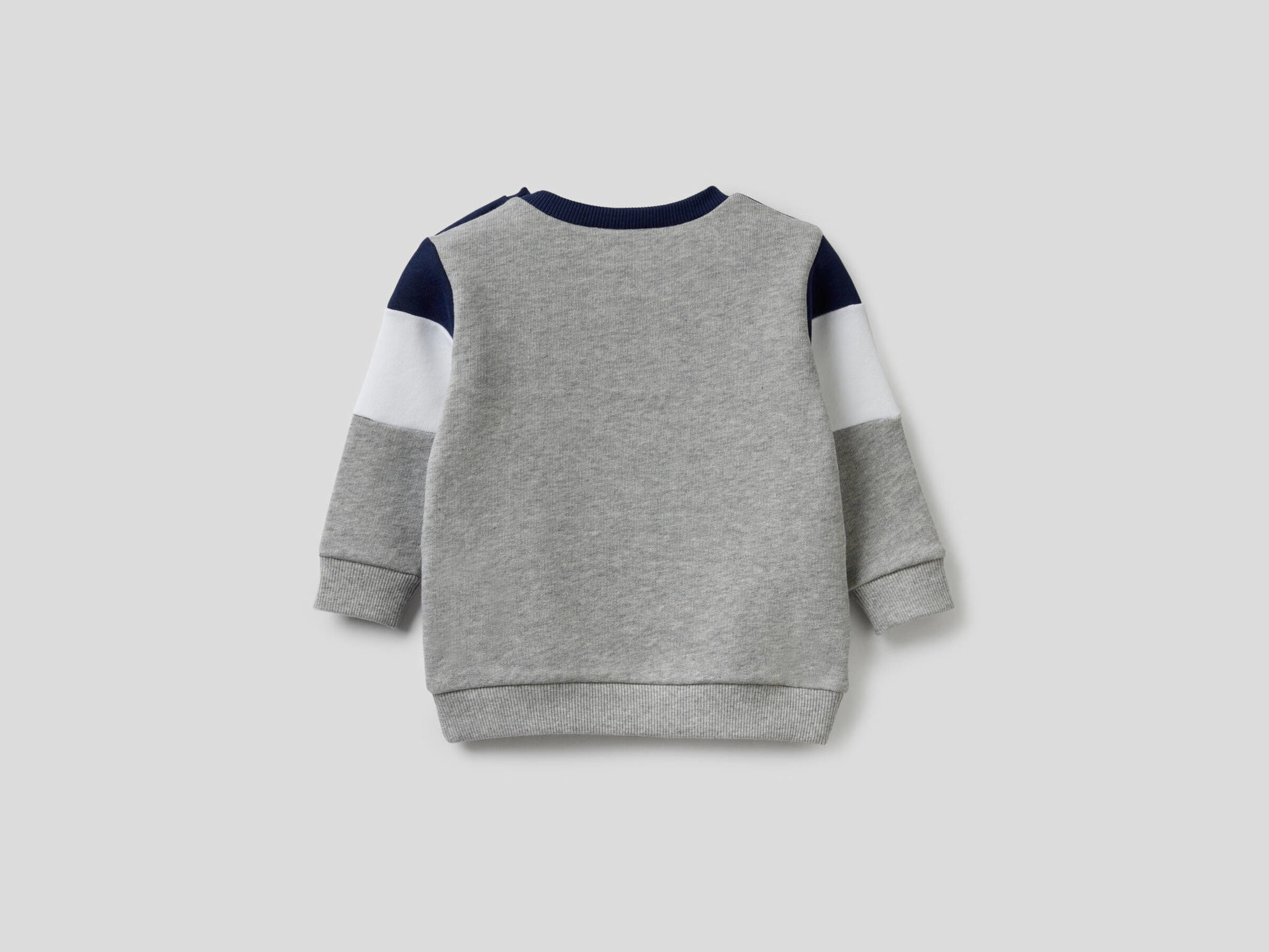 Color block sweatshirt in organic cotton image number null