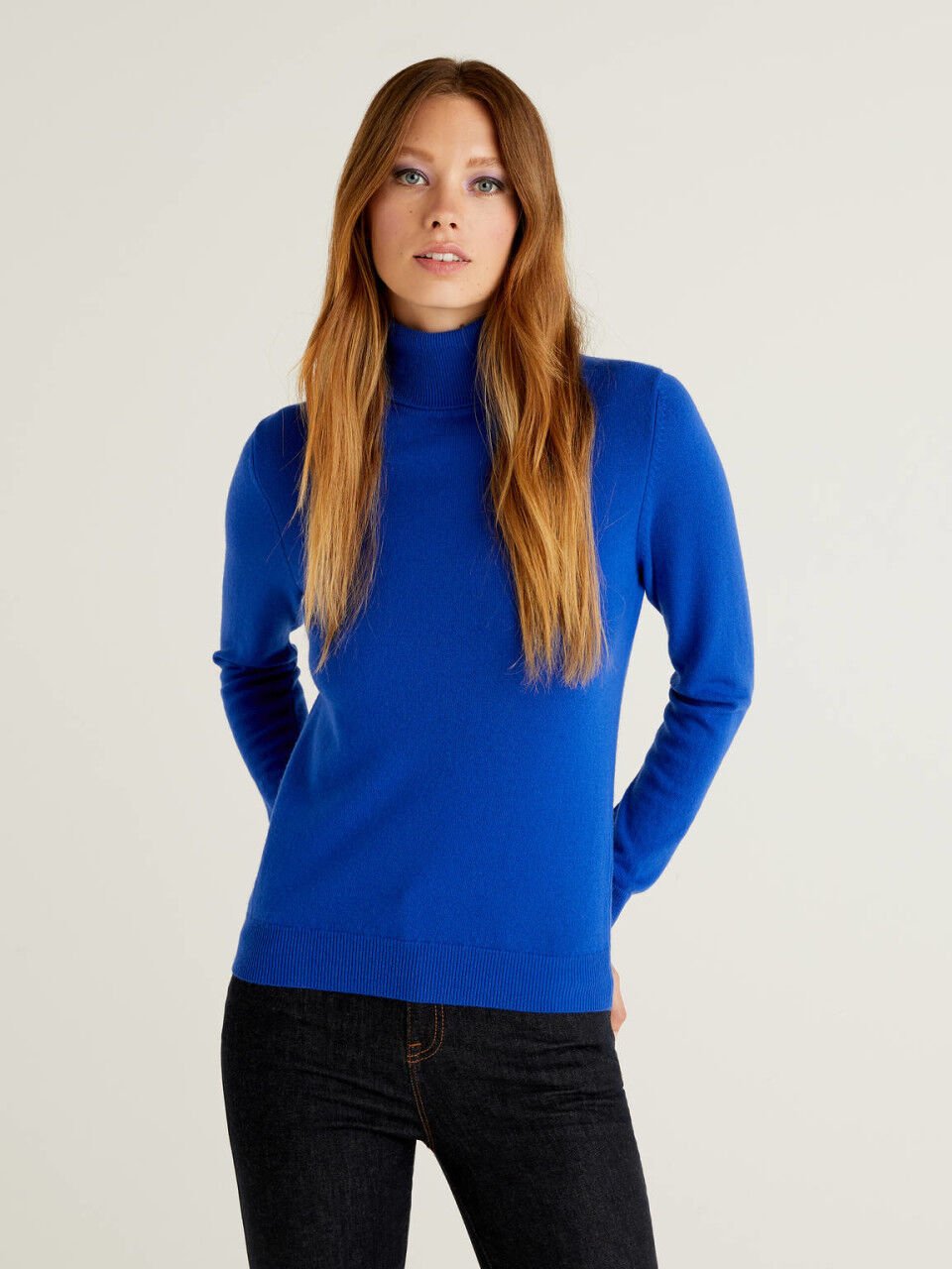 Blue turtleneck sweater women's