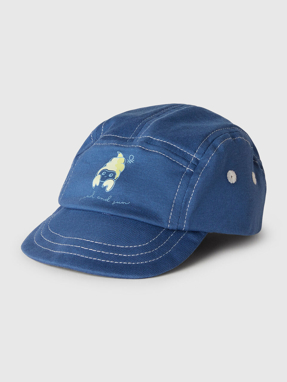 CAP WITH VISOR New Born (0-18 months) image number 1