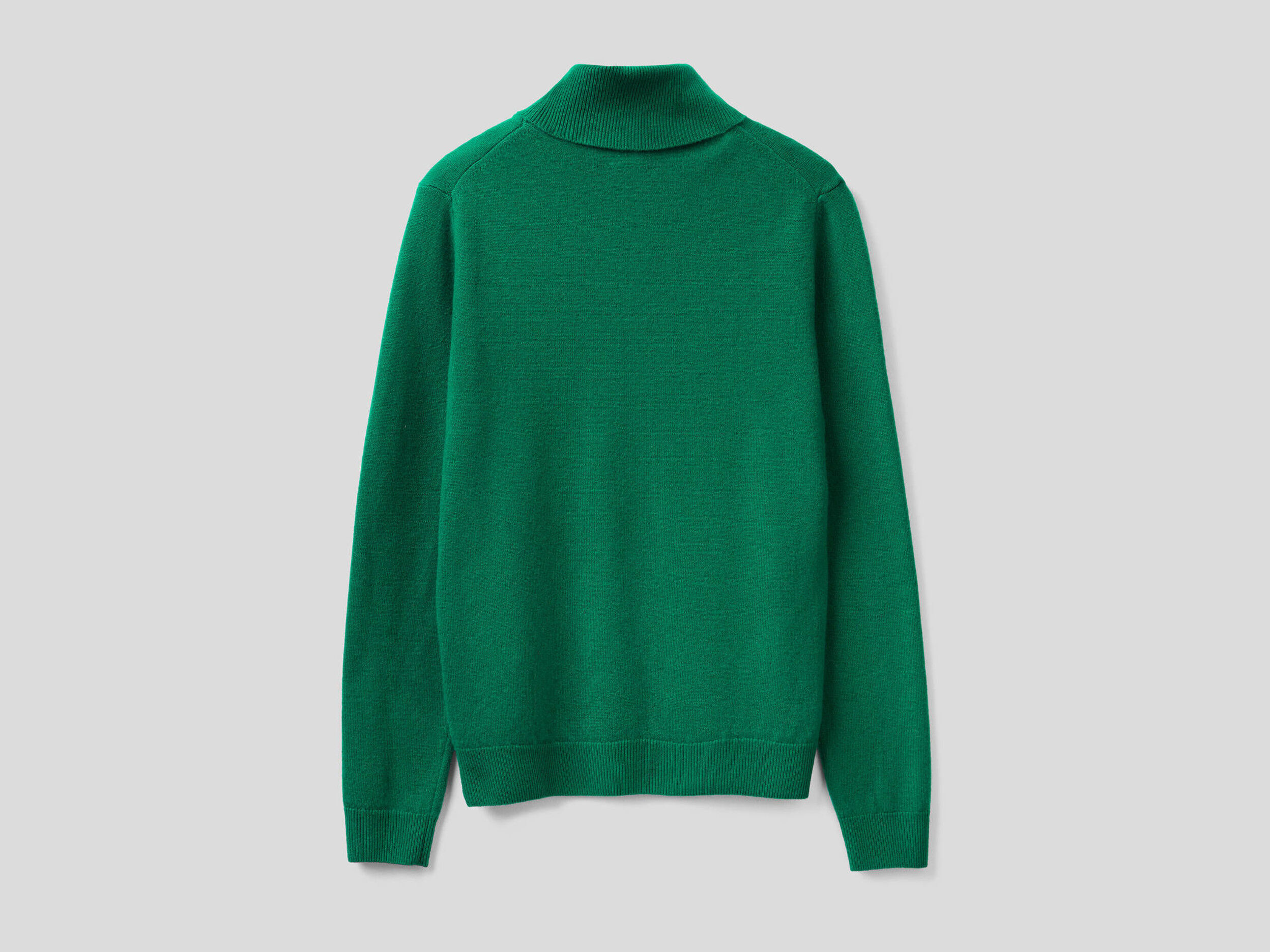 turtleneck green sweater