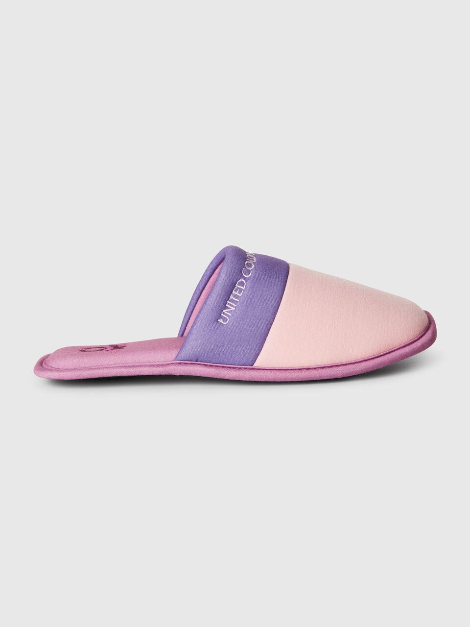 SLIPPERS image number 1