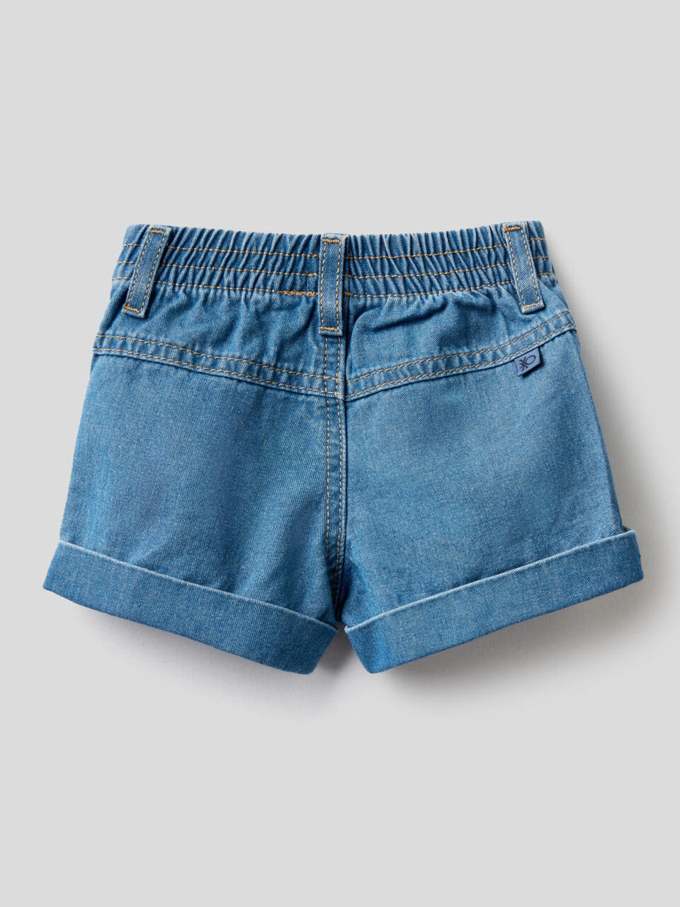 Shorts in 100% cotton denim image number null