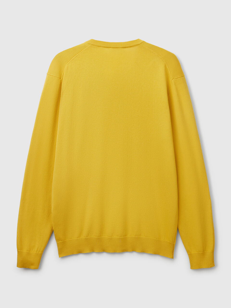 V NECK SWEATER L/S Men image number 2