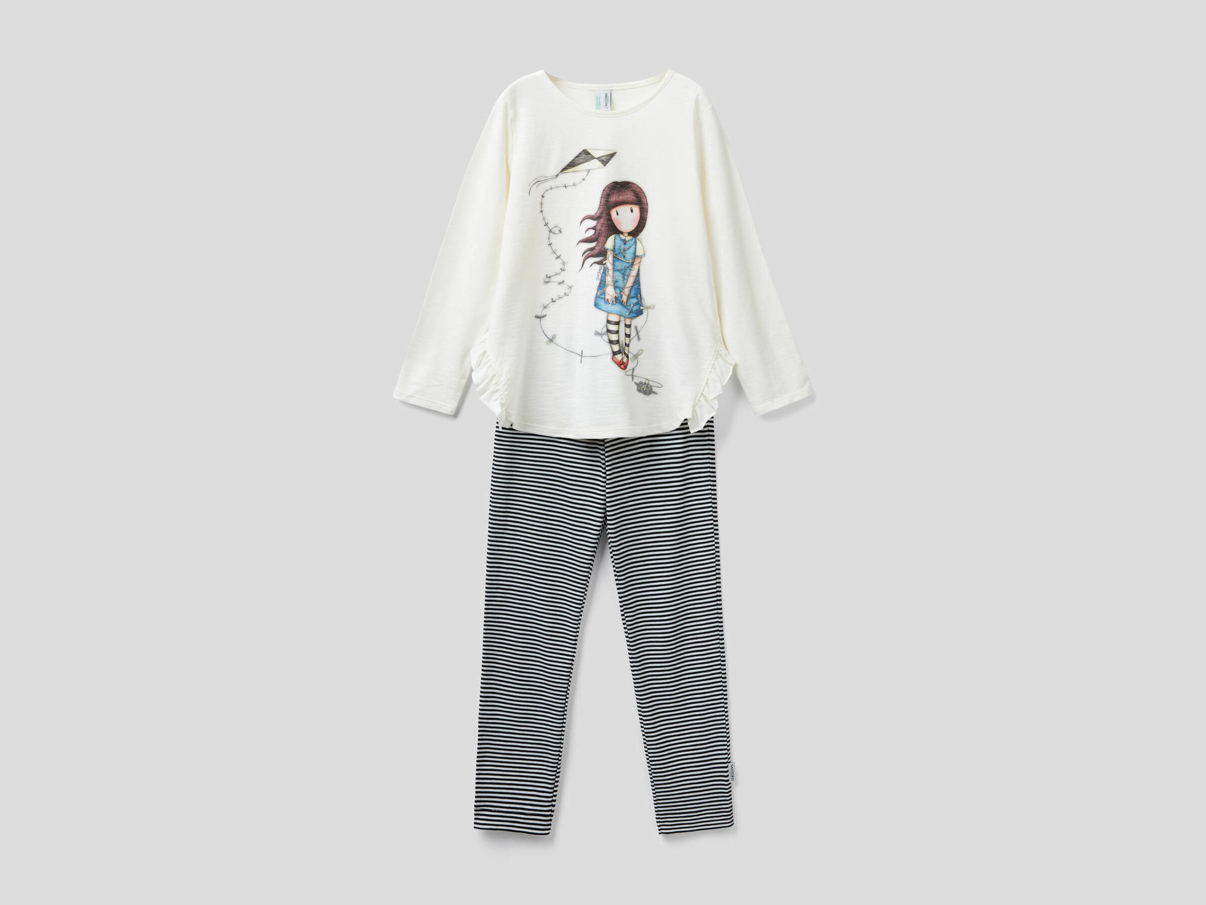 Long pyjamas with Gorjuss print image number null