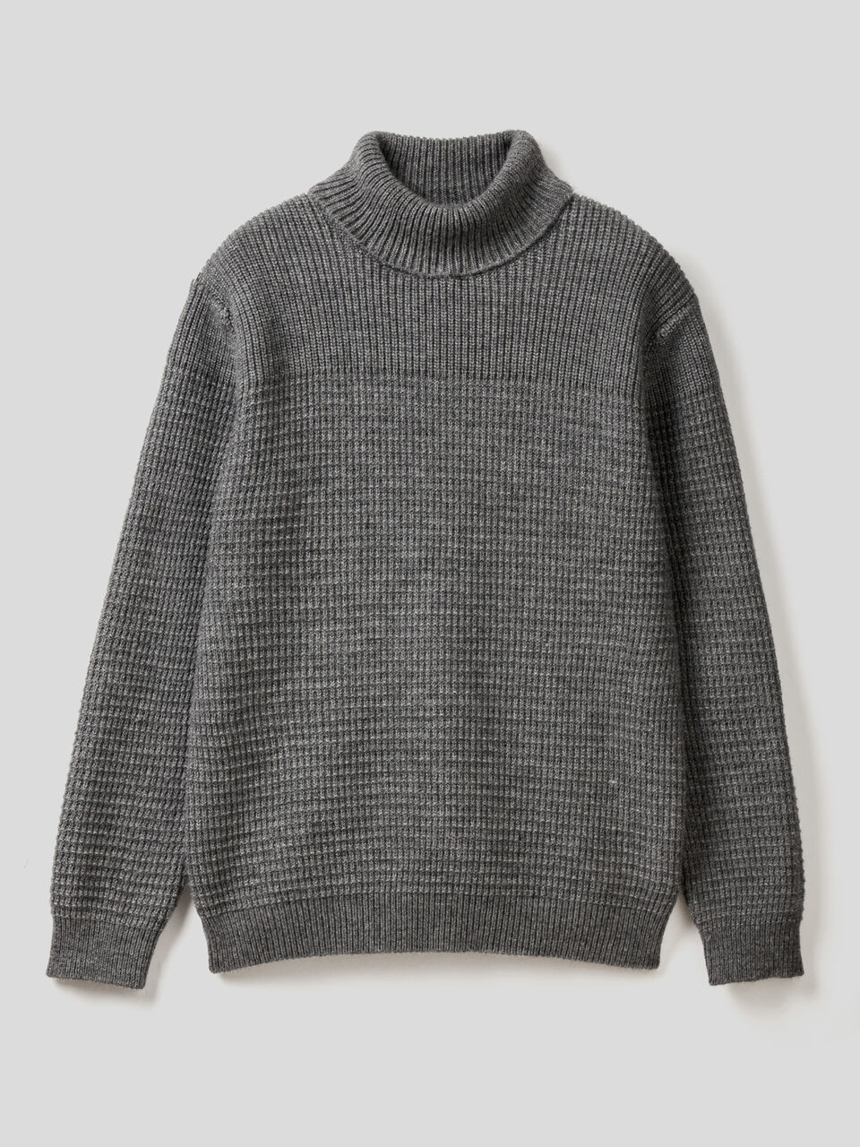 Turtleneck sweater with stitching feature image number 1