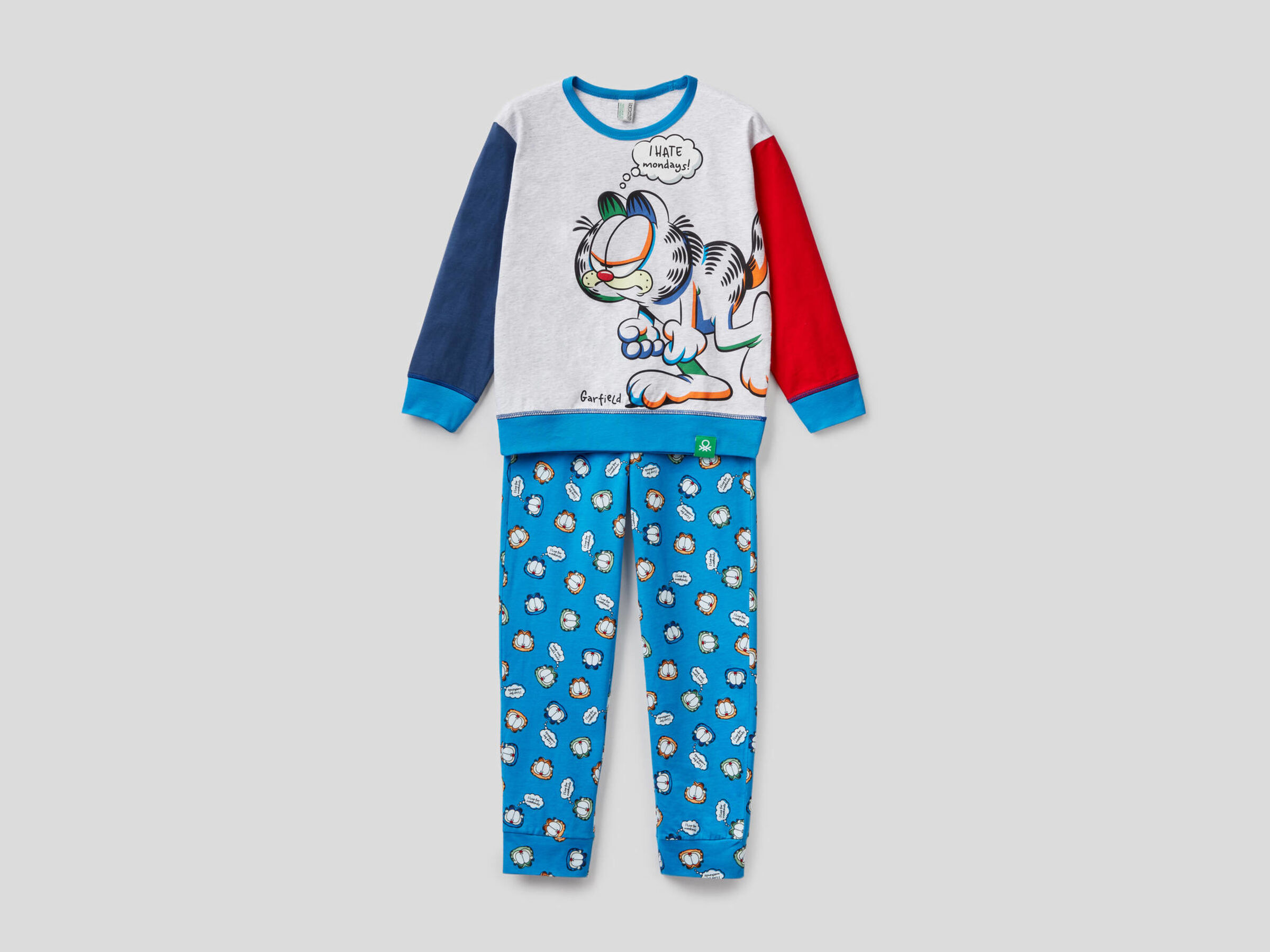 Color block pyjamas with Garfield print image number null