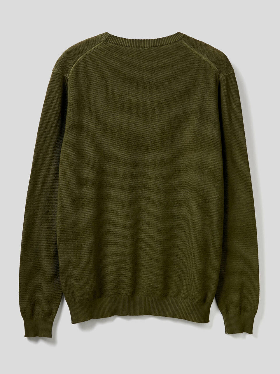 Crew neck sweater with V detail image number null