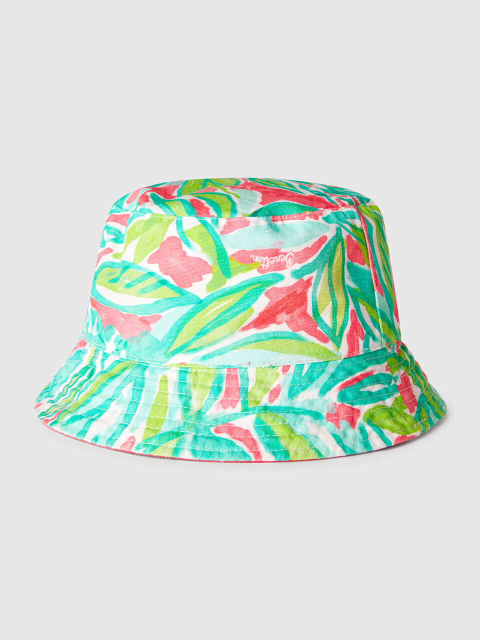 HAT Junior Boy image number 2