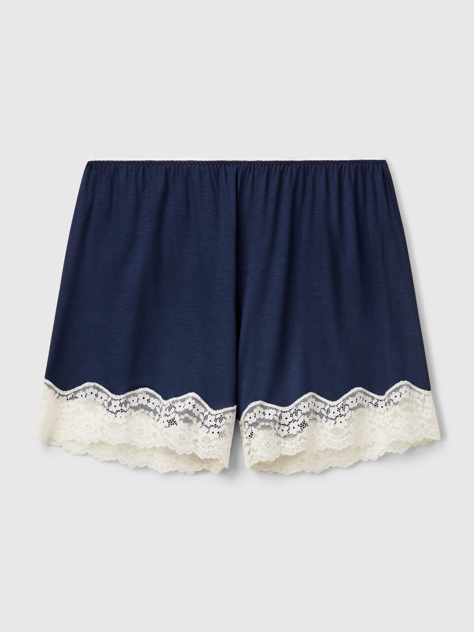 SHORTS Women image number 1