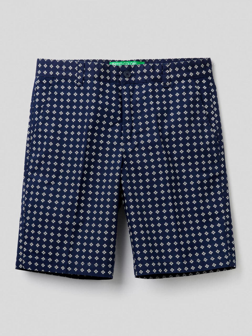 100% cotton patterned bermudas image number 1
