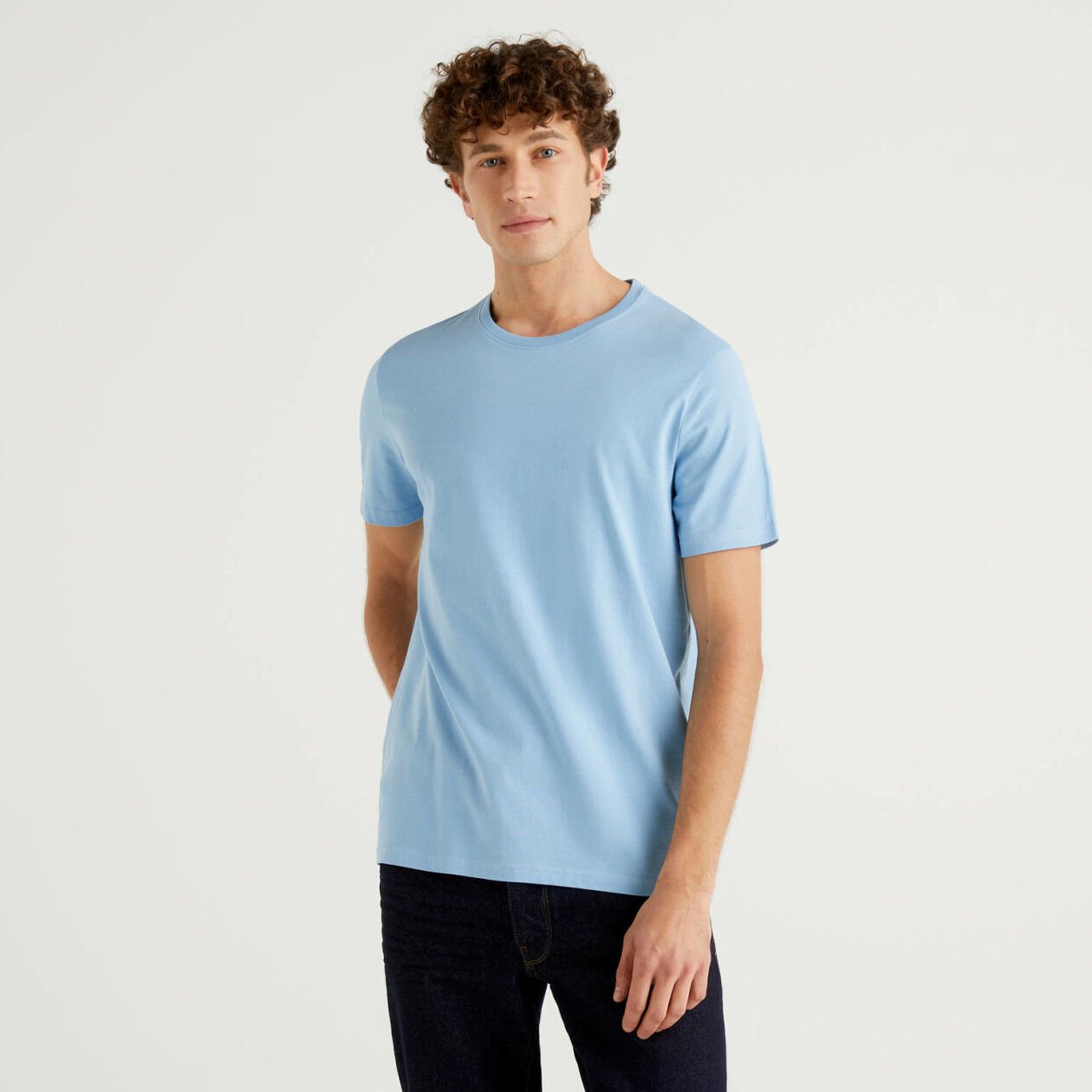 white and sky blue graphic tee