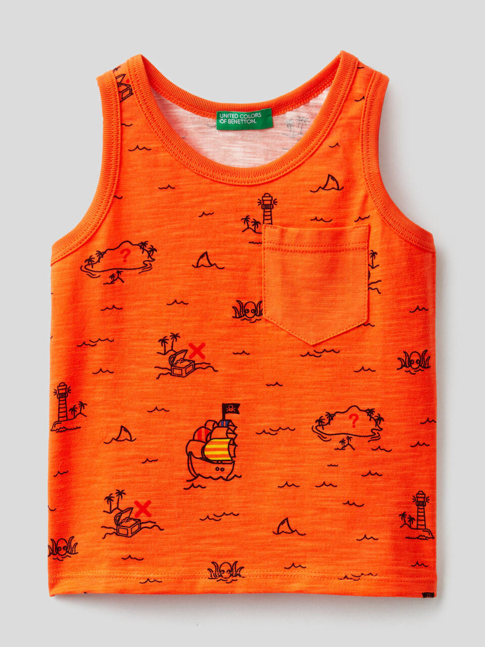 Tank top with treasure island print image number 1