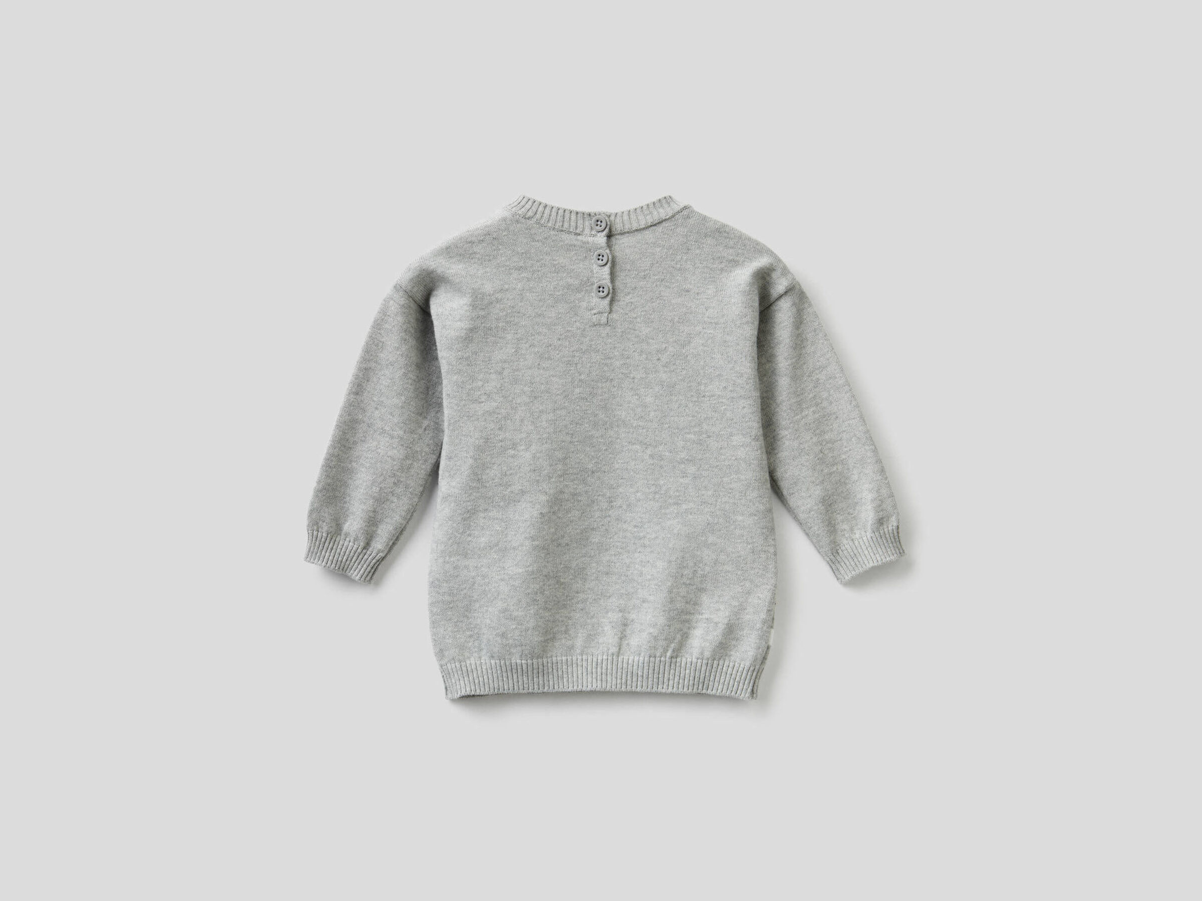 Sweater with inlaid design image number null