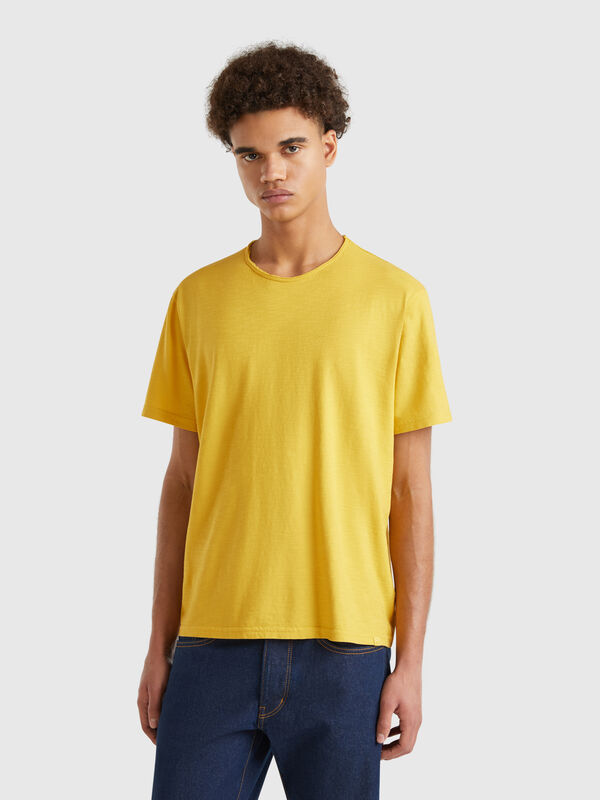 Mustard slub cotton t-shirt Men