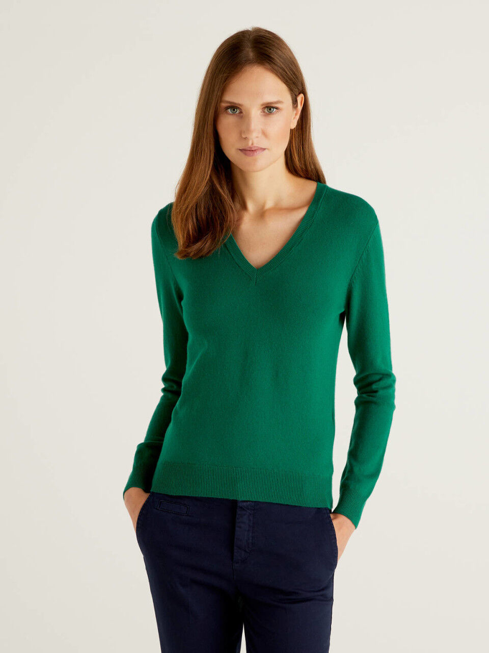 Women's green v neck sweater