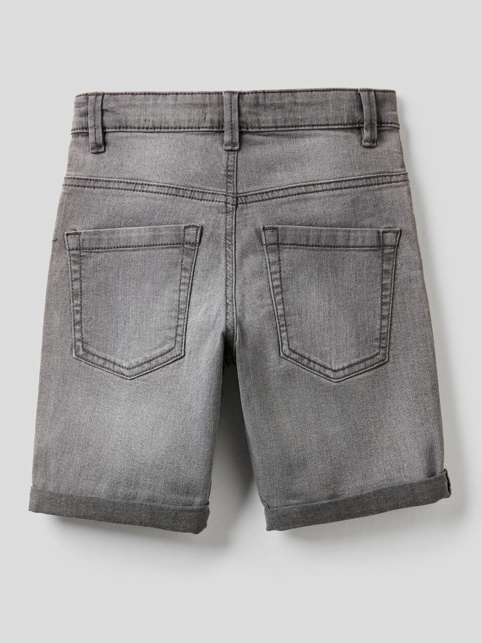 Slim fit bermudas image number null