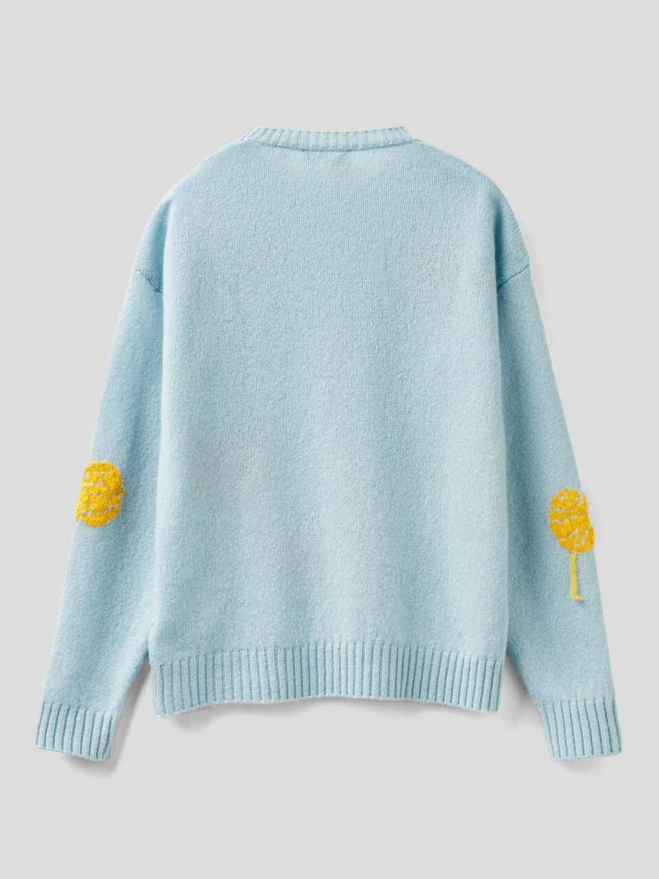 Merino wool sweater with balls of yarn image number 2
