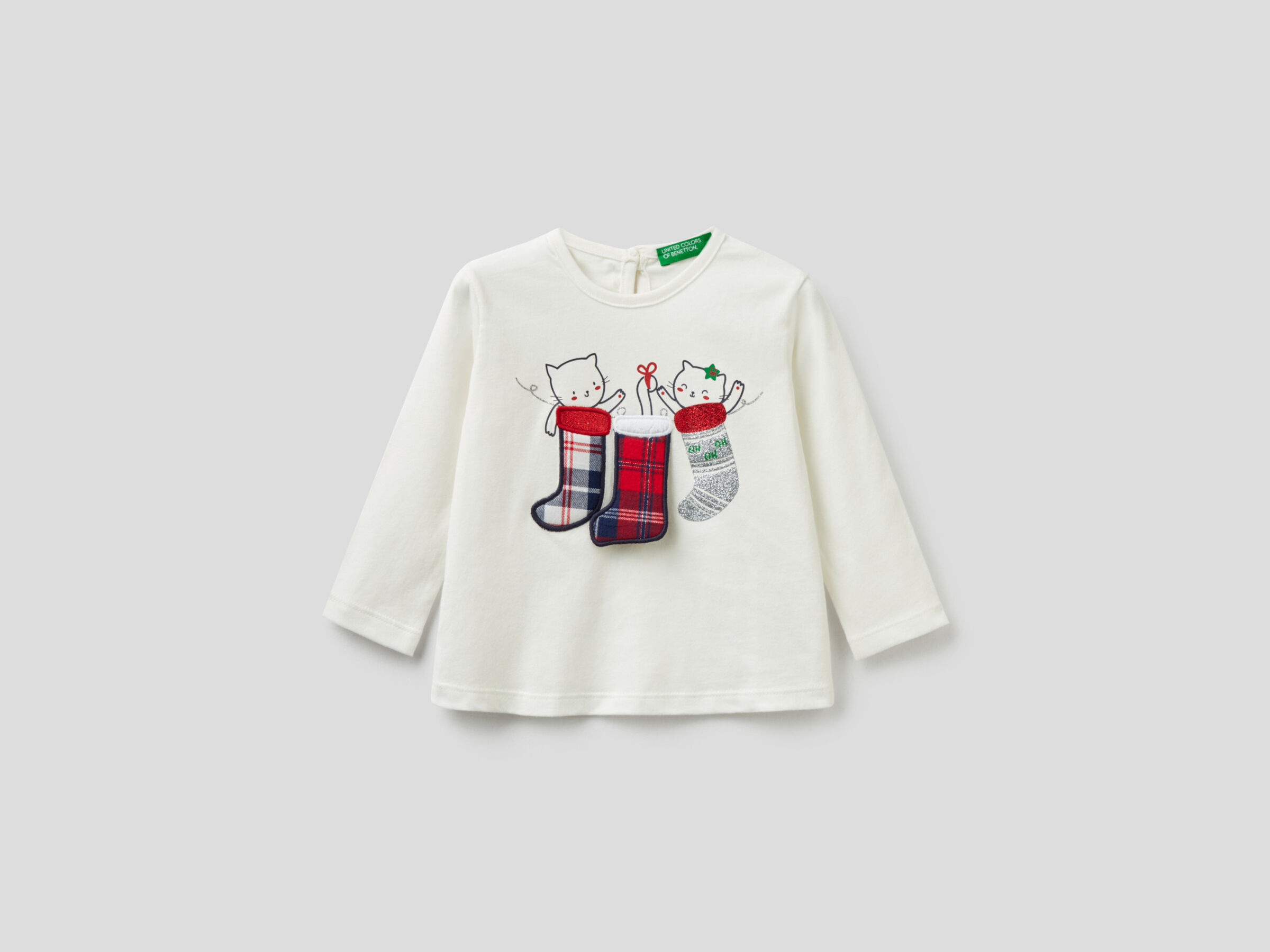 Christmas style t-shirt with applique image number null