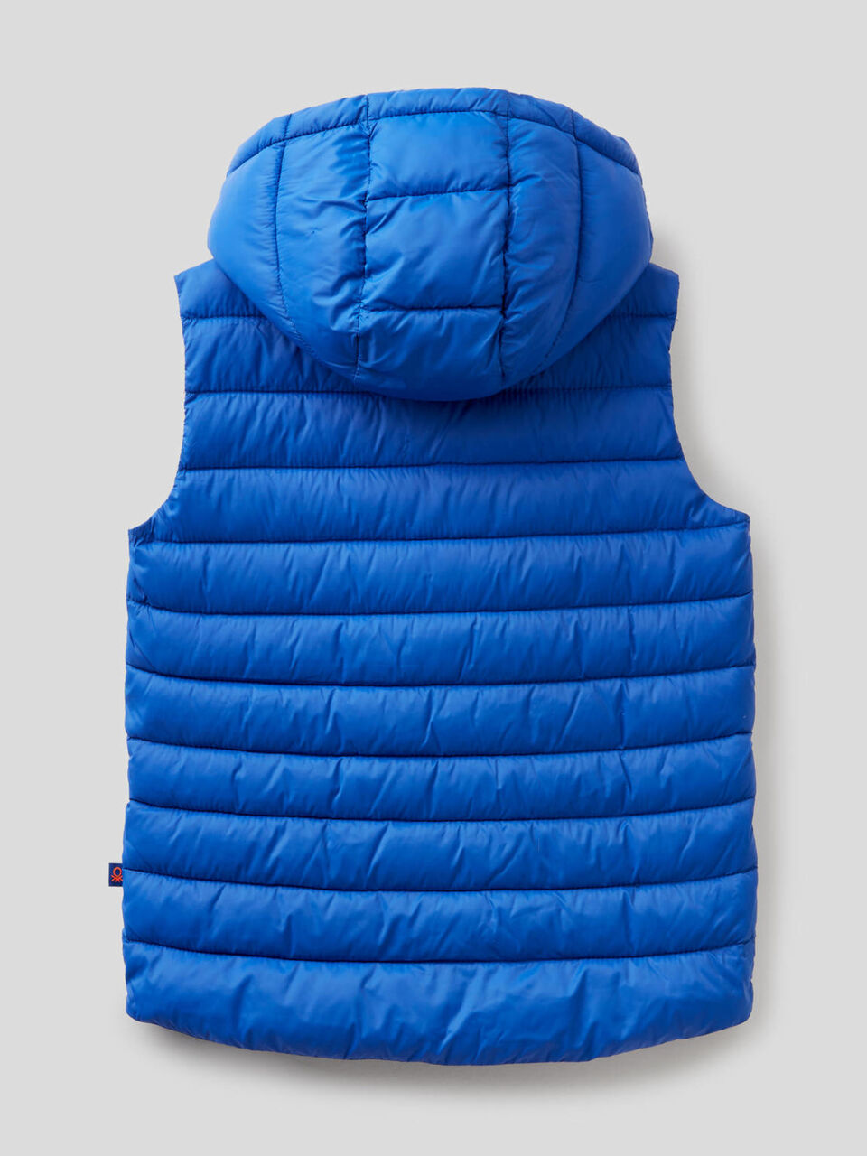 Sleeveless jacket with hood image number null