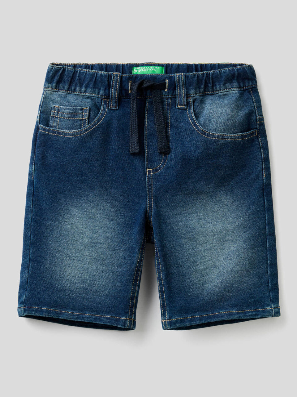 Fleece denim-look bermudas image number null