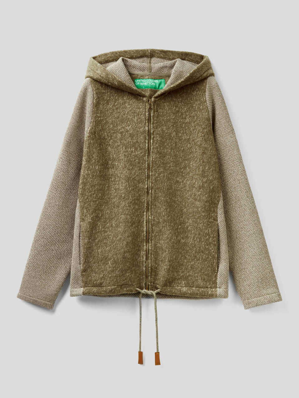Sweatshirt with hood and playful texture image number 1