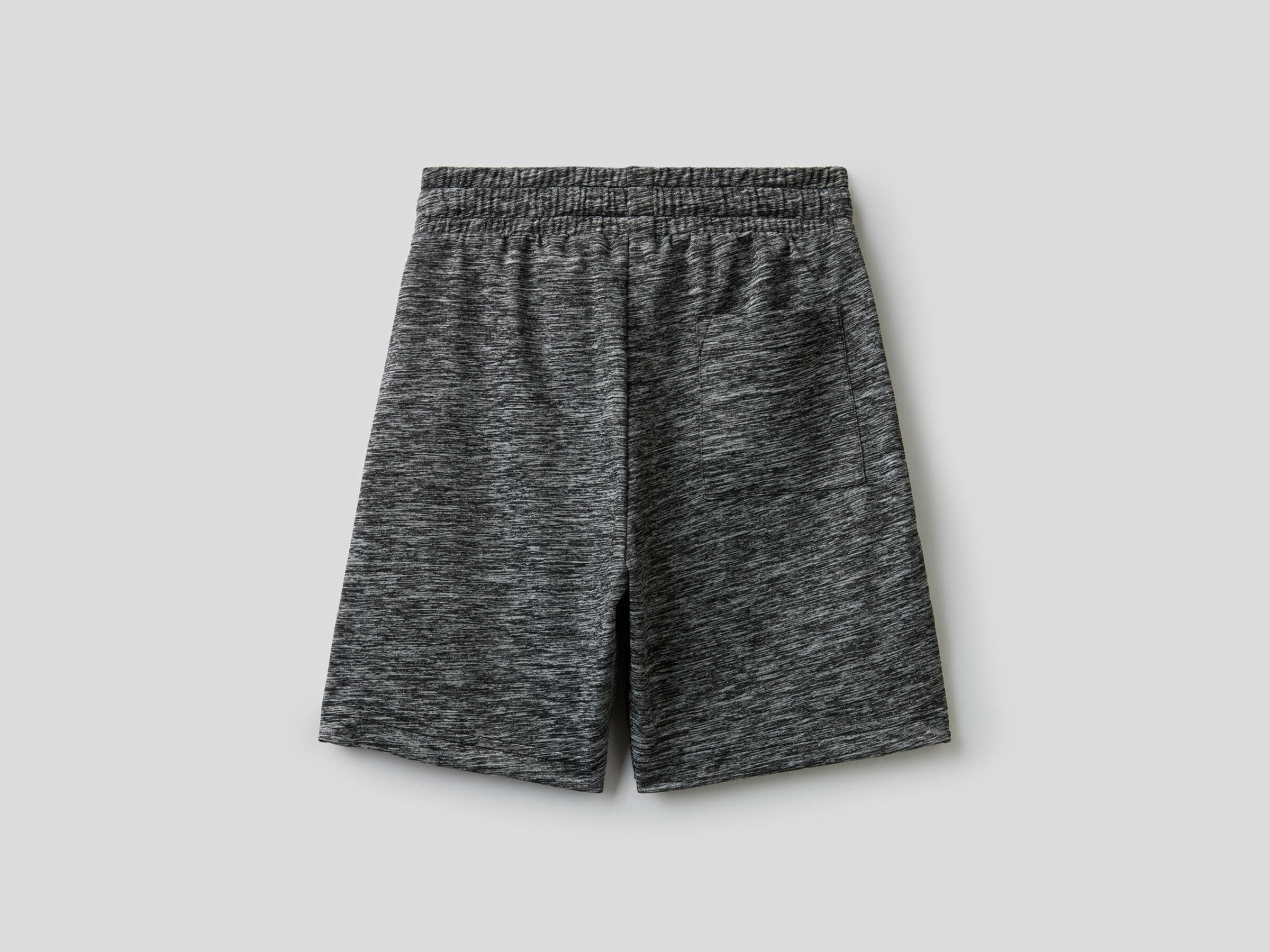 Sporty bermudas image number null