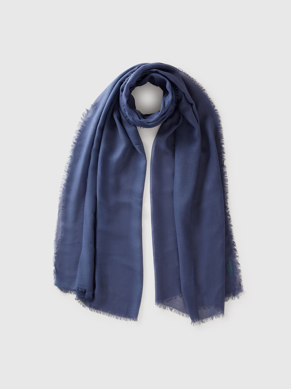 SCARF Women image number 1