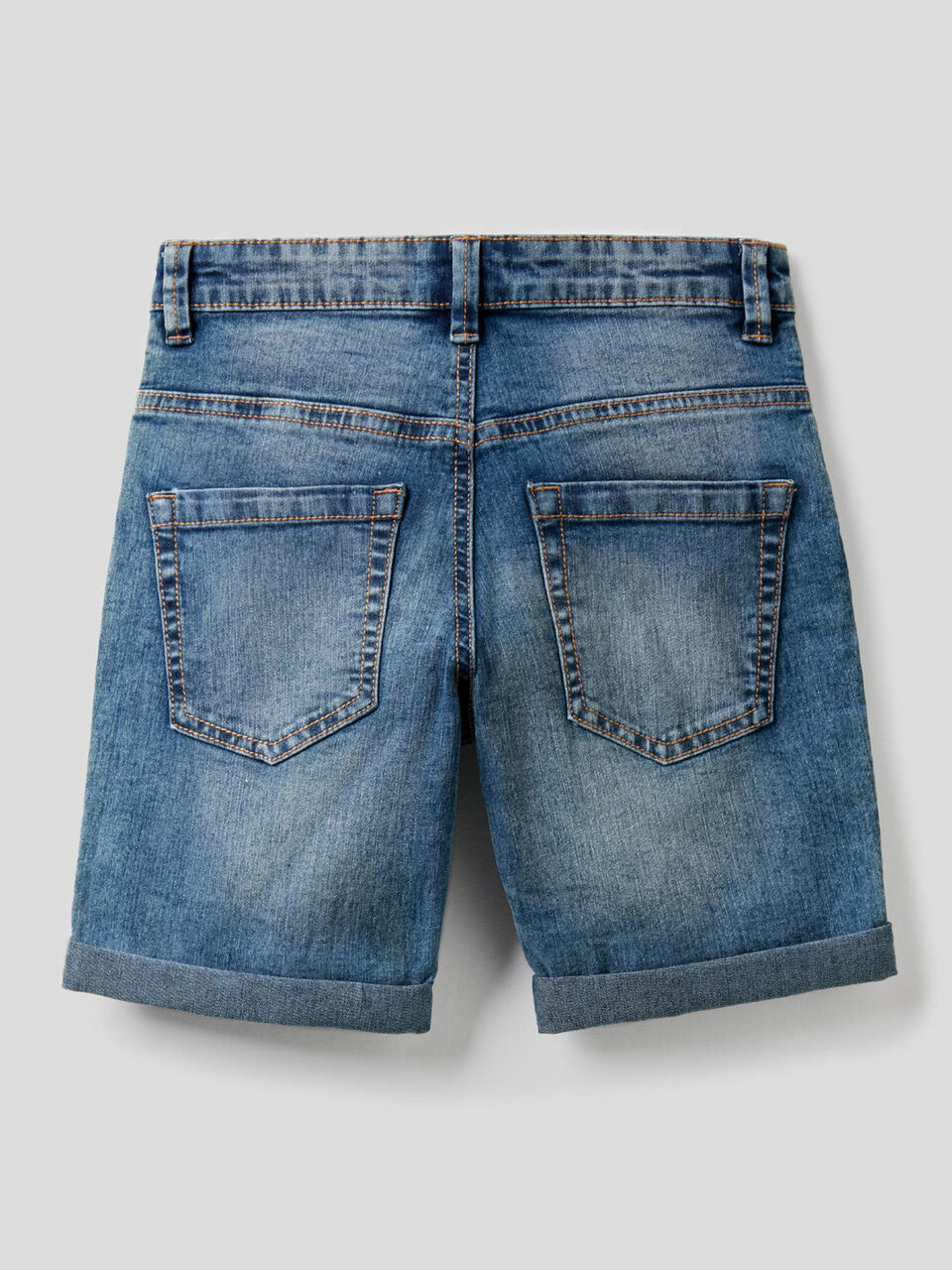 Slim fit bermudas image number null