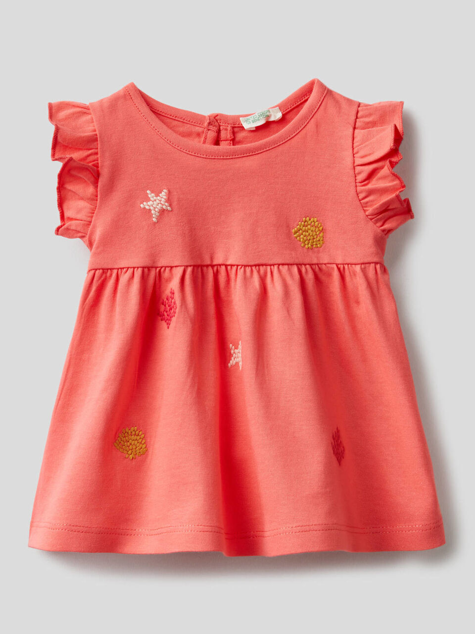 Flared t-shirt with embroidery image number null