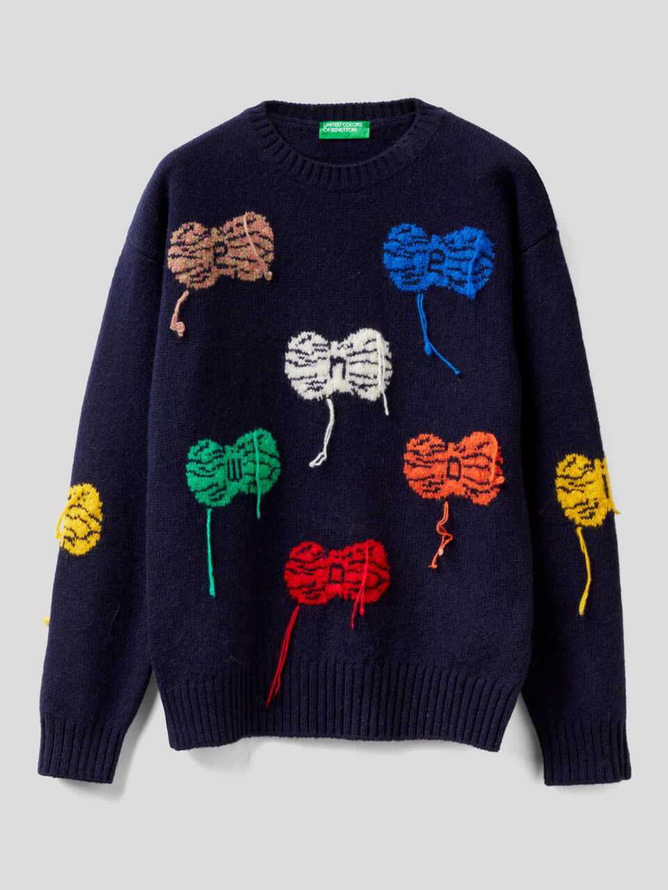 Virgin wool sweater with balls of yarn image number 1