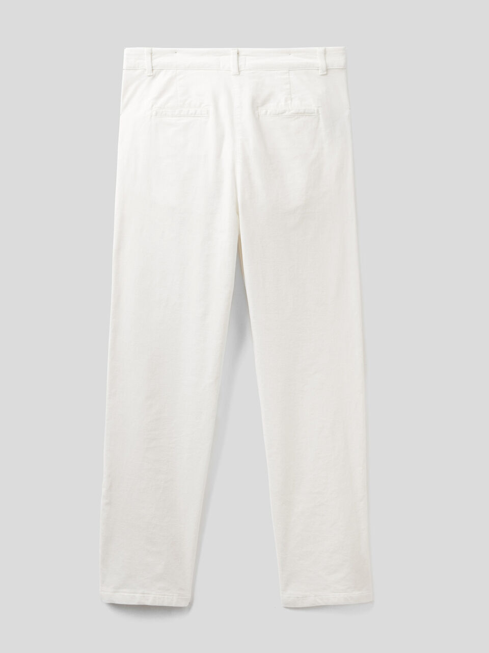 Chino trousers in velvet image number 2