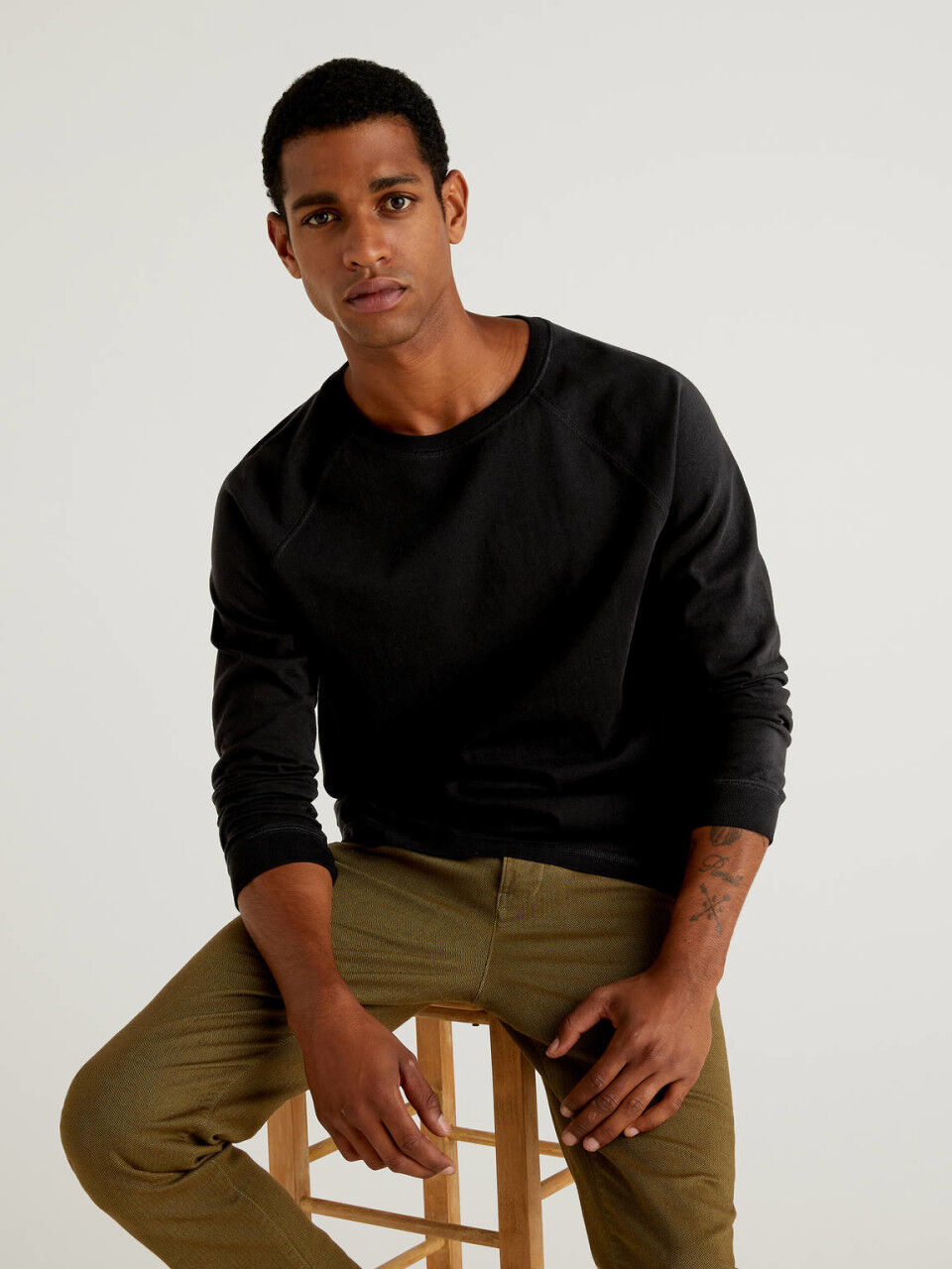 t shirt basic h