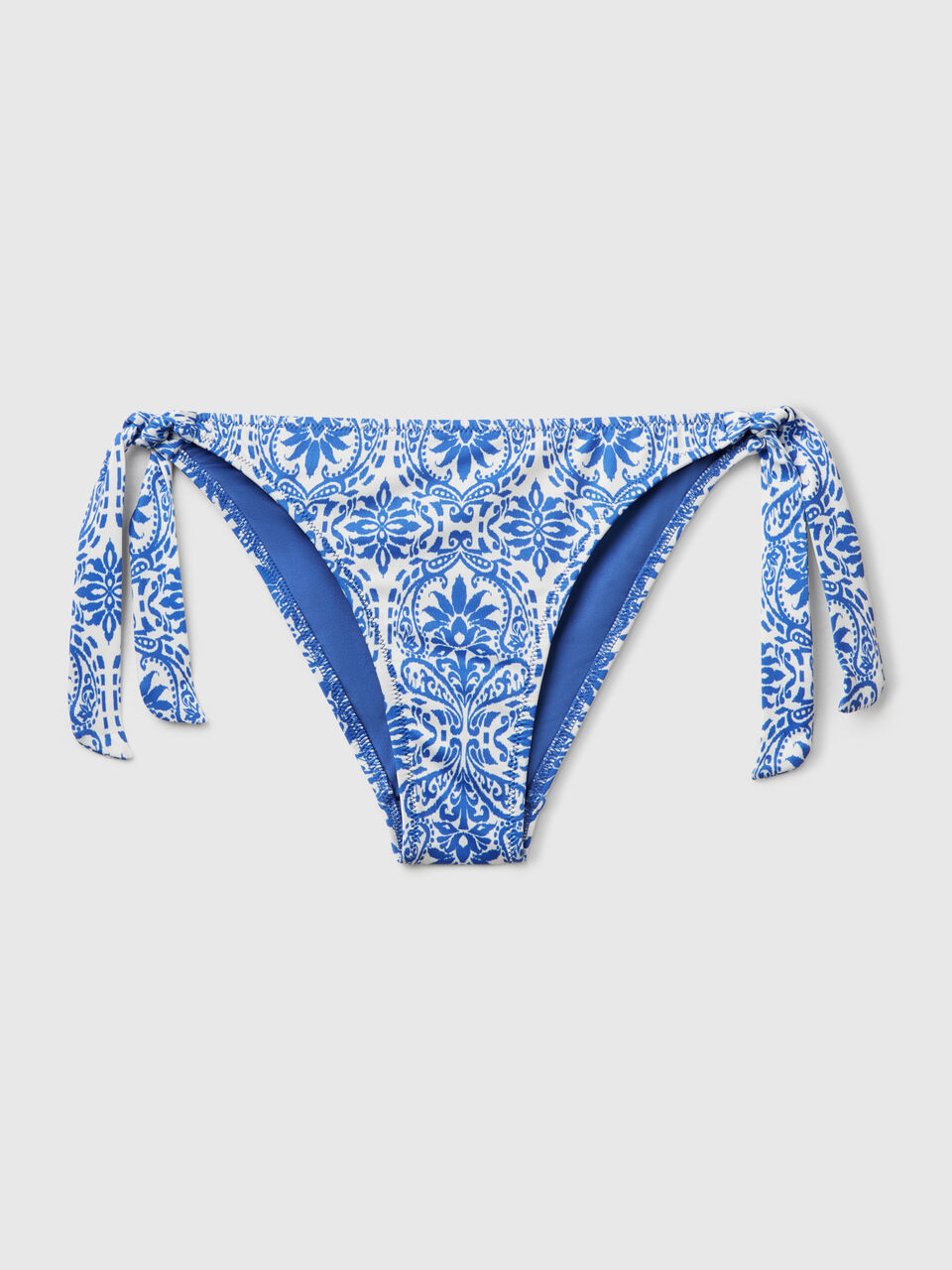 SWIMMING BRIEFS Women image number 1