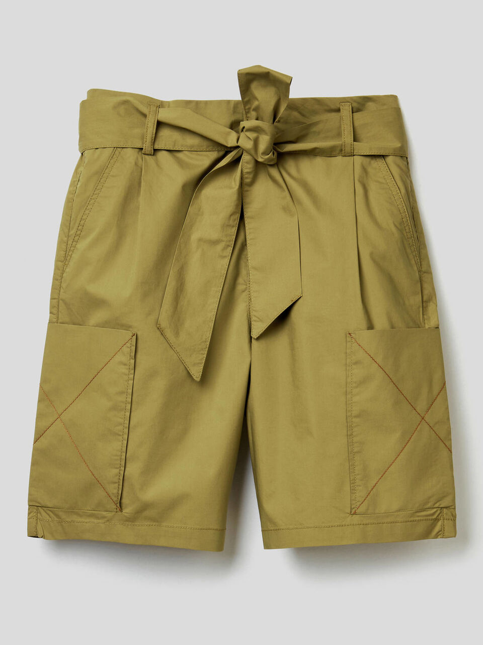 Cargo bermudas in 100% cotton image number null