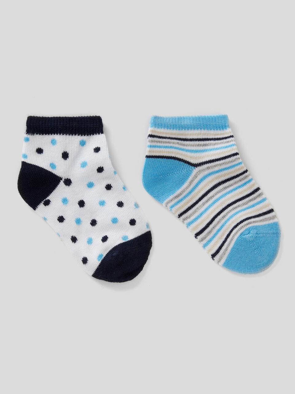 Set of patterned socks image number null