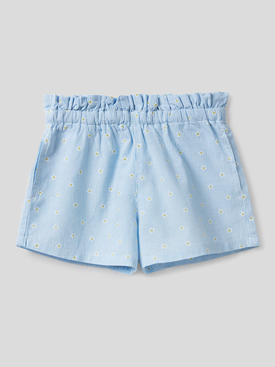 Striped bermudas with rouches at the waist image number null