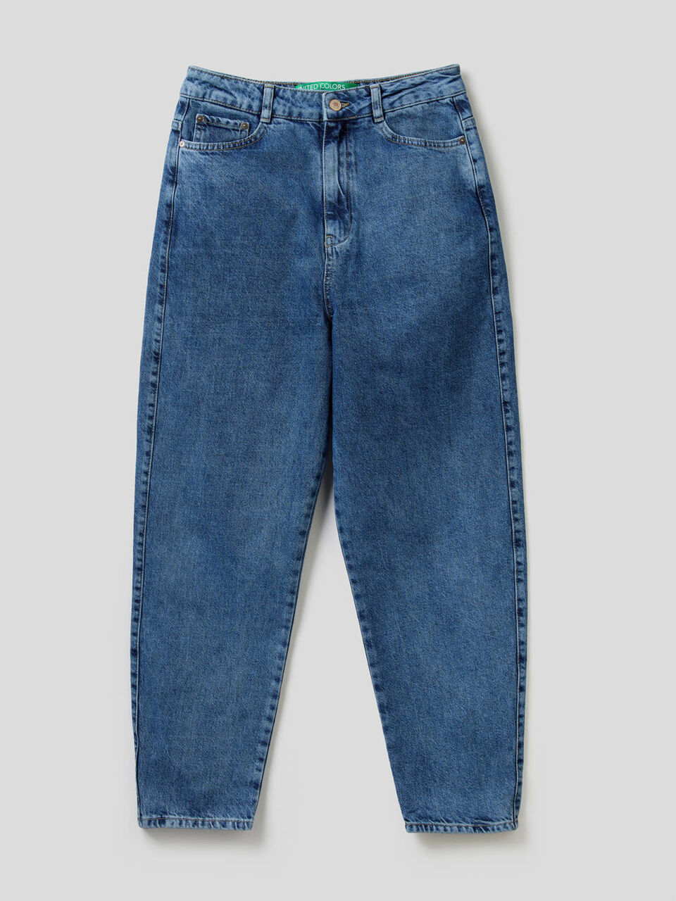 Carrot fit jeans in 100% cotton denim image number null