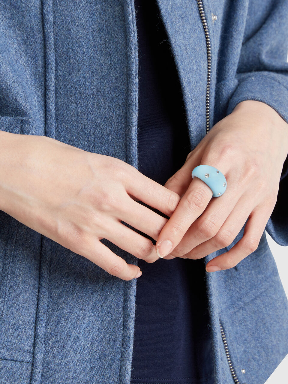 RINGS Women image number 2